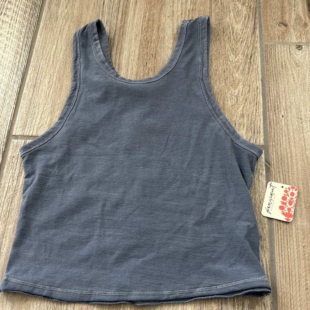 NWT FREE PEOPLE MOVEMENT TANK TOP